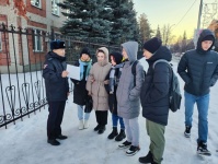 Сотрудники Отдела МВД России по городу Копейску проводят профилактические мероприятия в рамках акции «Останови мошенника»