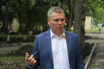 Андрей Фалейчик рассказал о предстоящем ремонте дорожного покрытия по проспекту Победы