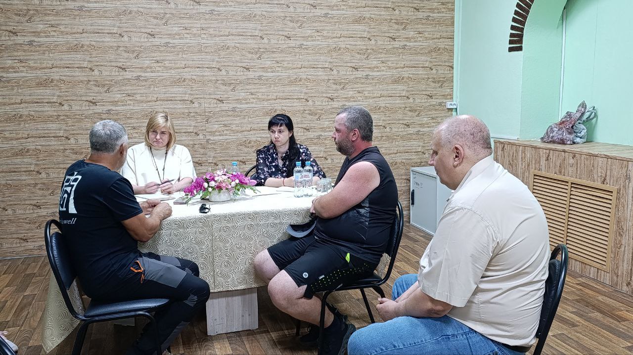 Глава Копейска встретилась с жителями поселка Старокамышинск