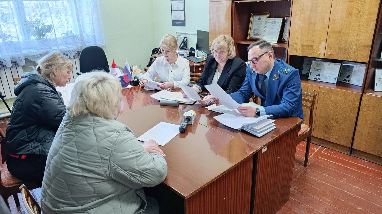 Глава Копейска встретилась с жителями поселка Вахрушево