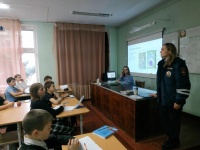 Школьники повторили правила безопасного поведения на дороге в осенне-зимний период