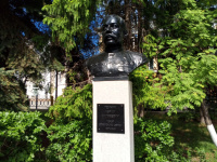 В Копейске прошло открытие мемориального бюста Абрама Темника