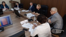 Глава Копейска провел совещание с управляющими компаниями городского округа
