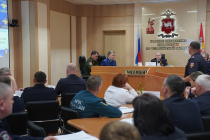 В ГУ МВД области прошло заседание оперативного штаба по вопросам охраны общественного порядка в майские праздники