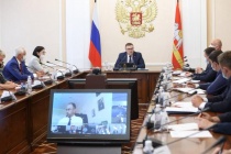 Губернатор Челябинской области провел совещание с главами муниципалитетов по вопросу реализации в Челябинской области проектов комплексного развития территорий