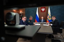 Владимир Путин провел встречу с губернатором Челябинской области Алексеем Текслером