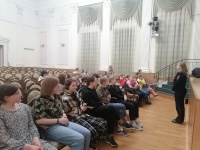 Сотрудники ГИБДД проводят профилактическую работу в летних  лагерях.