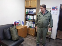 Копейчане передают для мобилизованных коврики и спальные мешки