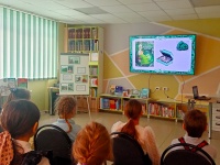  Земли Уральской сказочник