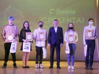 Во Дворце творчества детей и молодежи чествовали лучших студентов