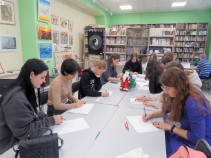 В библиотеке день рождения «Арт-площадки»