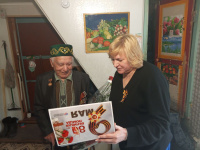 В Копейске ветеранам Великой Отечественной войны вручены подарки и денежные выплаты