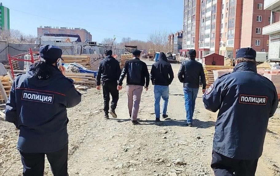 Сотрудники полиции Копейска подвели итоги оперативно-профилактической операции «Нелегал - 2024»