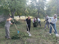 В Копейске продолжается серия субботников