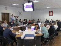 Глава города провел еженедельное аппаратное совещание