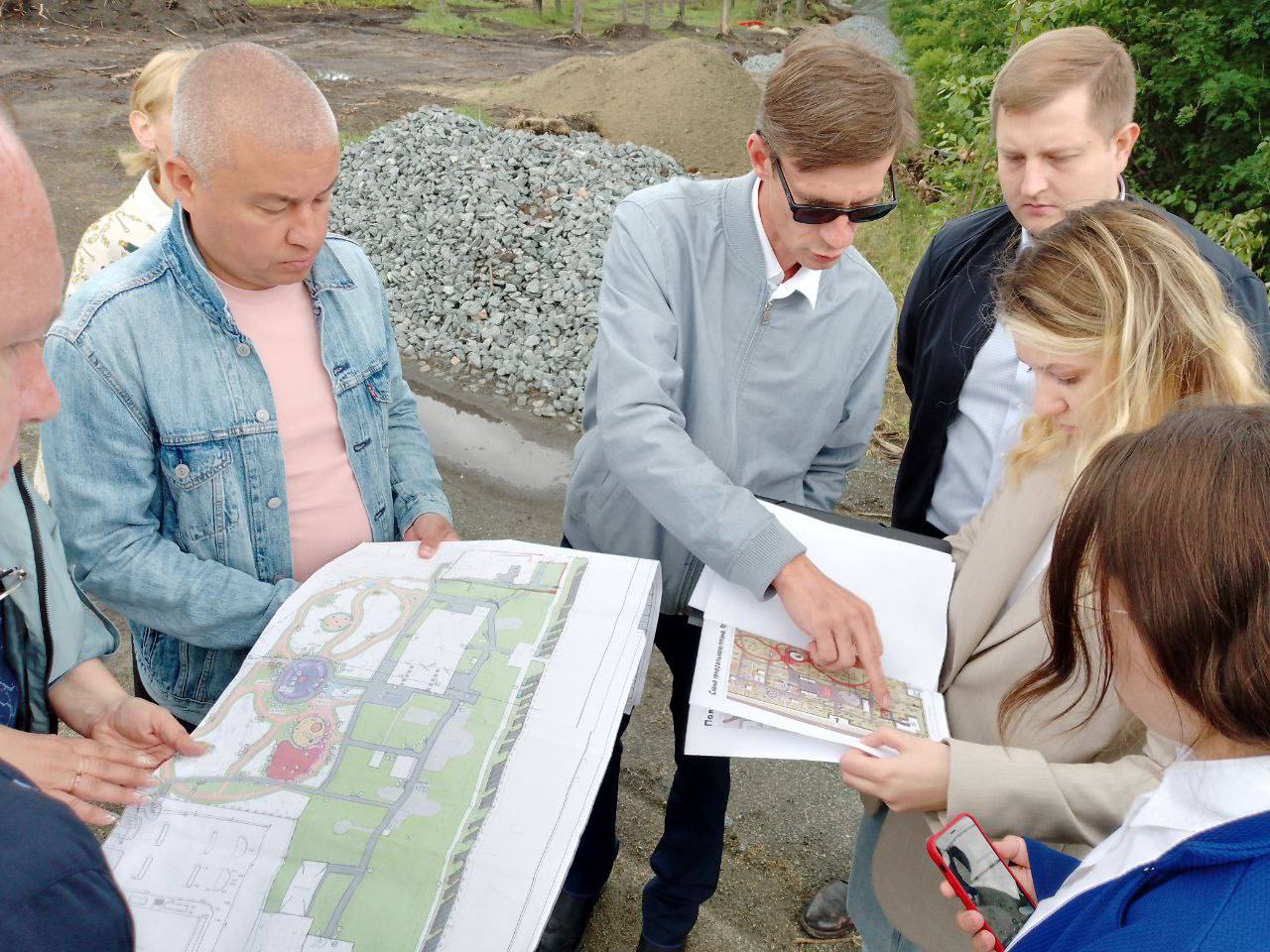 В Копейске продолжается благоустройство парка на улице Борьбы 