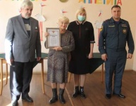 Копейчанам вручили награды МЧС России и министерства здравоохранения РФ