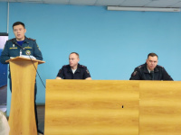 Безопасный Новый год: Полиция и МЧС Копейска объединяют усилия для защиты горожан от пиротехнических рисков