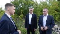 Депутат Законодательного Собрания Челябинской области                                        Денис Владимирович Сазонтов совместно с главой города Копейска с целью проверки объехали несанкционированные свалки
