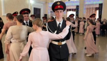 В Копейске прошел «Бал кадетов»
