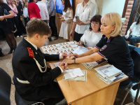 Юным активистам Копейска вручили паспорта