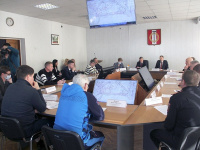 Глава города провел установочное совещание по I этапу реконструкции парка Победы