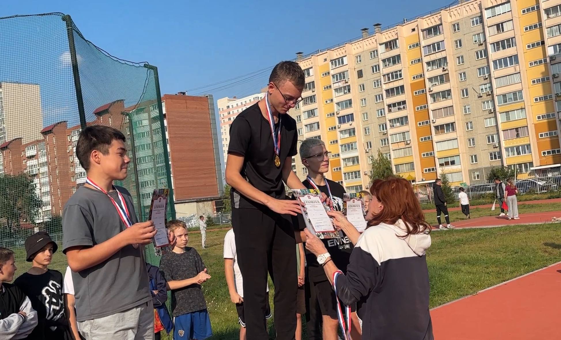 В Копейске прошло открытие Чемпионата по метанию