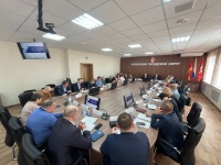 В администрации города Копейска прошло еженедельное аппаратное совещание
