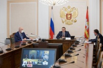 Губернатор Челябинской области принял участие в окружном совещании 