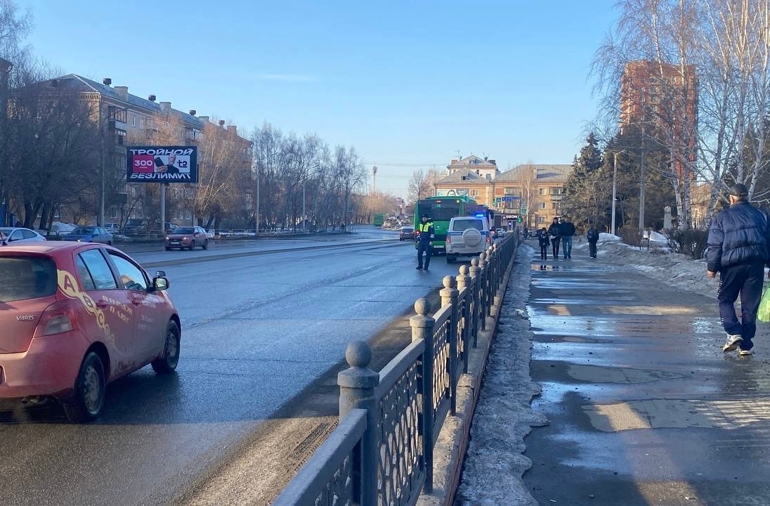 Сотрудники Госпвтоинспекции продолжают выявлять нарушителей на дорогах Копейска